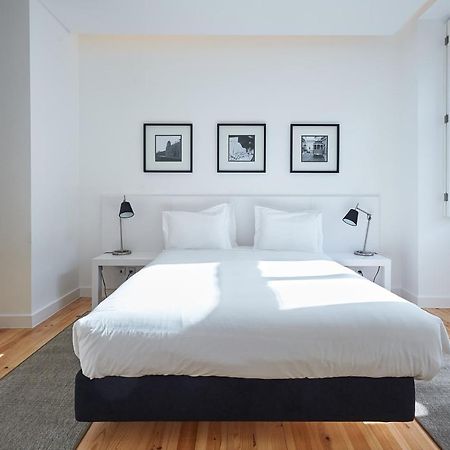Hello Lisbon Terreiro Do Paco Apartments Екстериор снимка