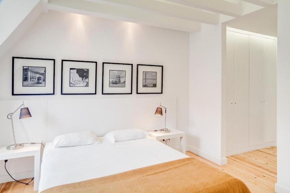 Hello Lisbon Terreiro Do Paco Apartments Екстериор снимка