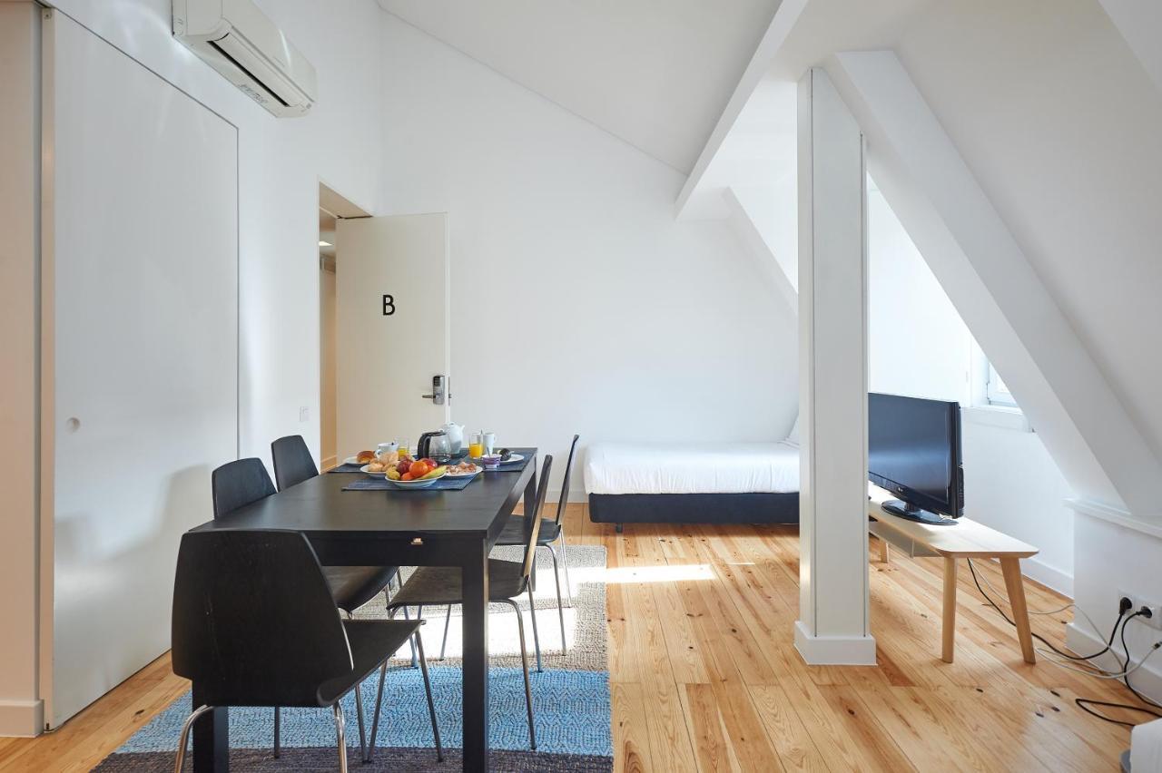 Hello Lisbon Terreiro Do Paco Apartments Екстериор снимка