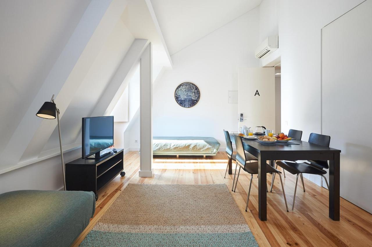 Hello Lisbon Terreiro Do Paco Apartments Екстериор снимка